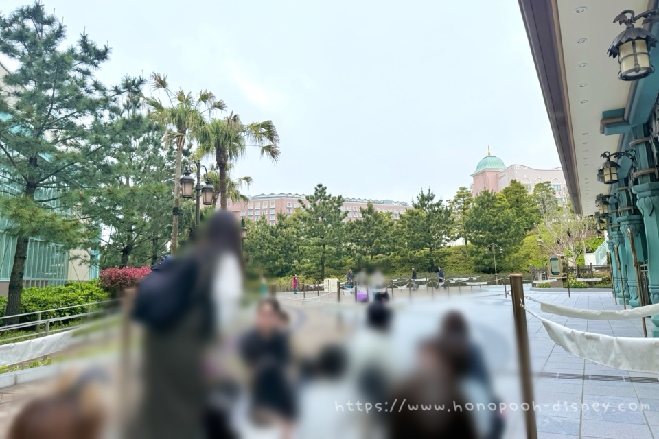 ファンタジースプリングス・エントランスの様子