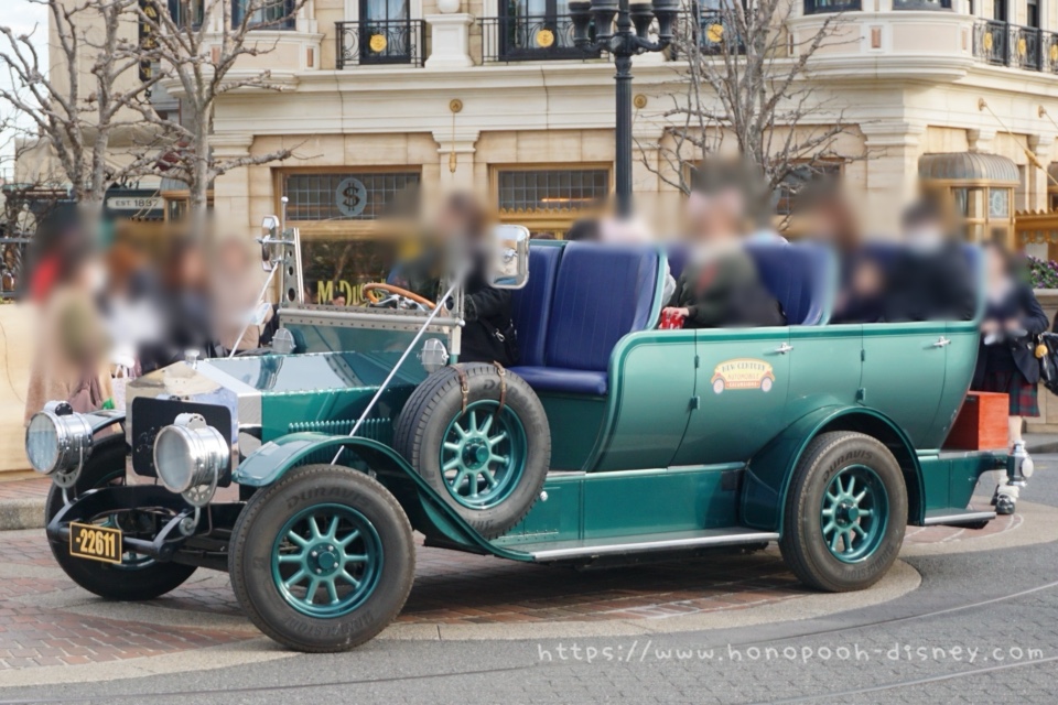 ハートレイウルフ社のツーリング用オープンカー