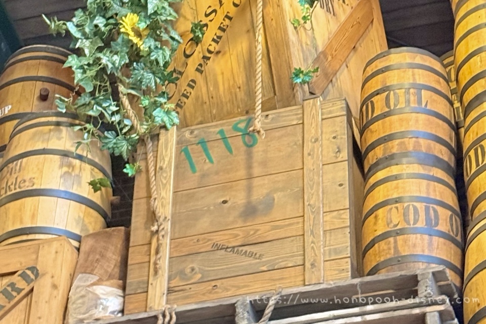 ドックサイドダイナーの積荷の隠れミッキー